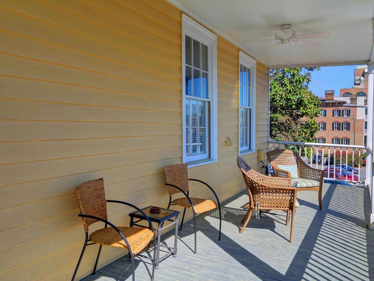 Bird Baldwin Forsyth Suite Savannah Exterior foto